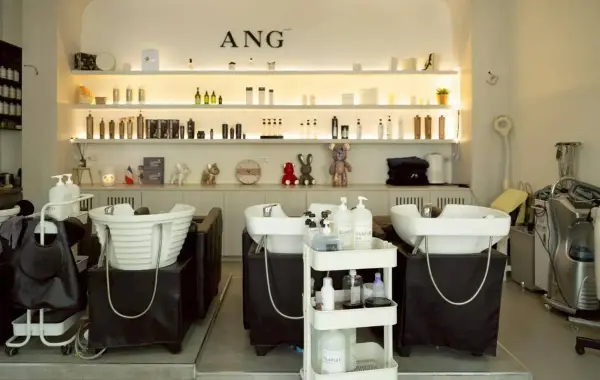 Ang Studio 2