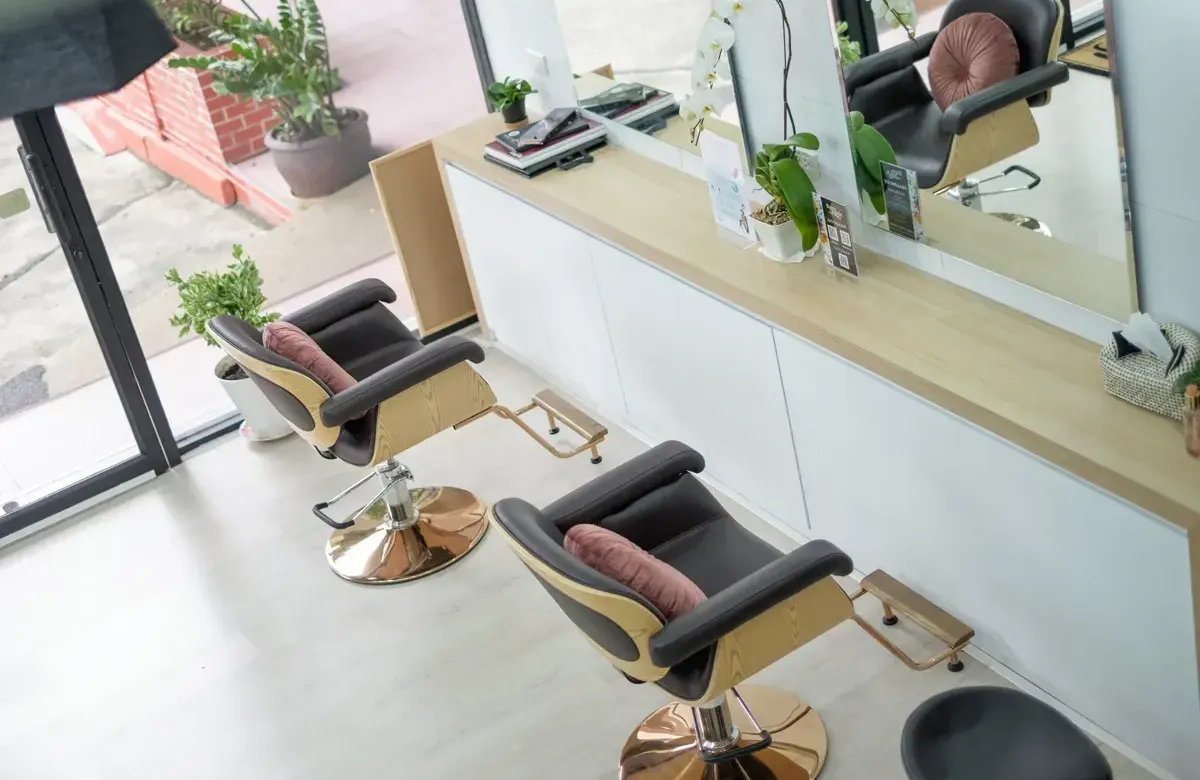 Bass Salon
