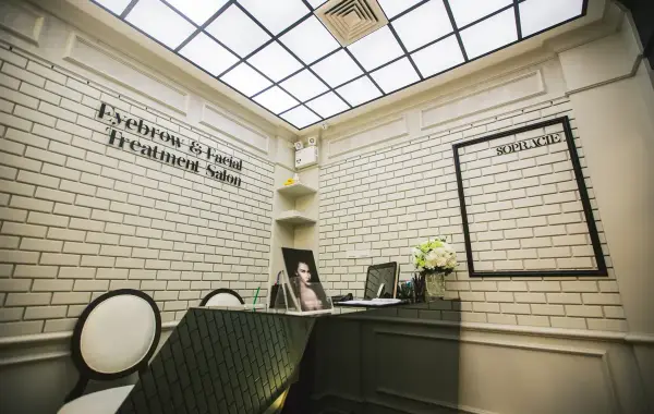 Blanc Eyelash & Eyebrow Salon Tokyo (Paragon) 2