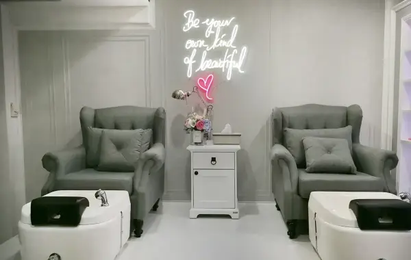 Casa Bella Salon 3