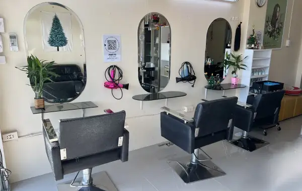 Feel De Hair & Nail Studio 2