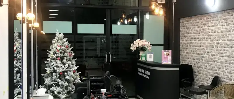 Garnish Salon