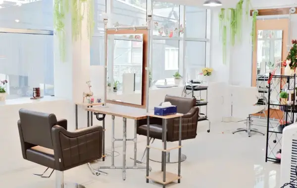 Glamour Hair Studio 2