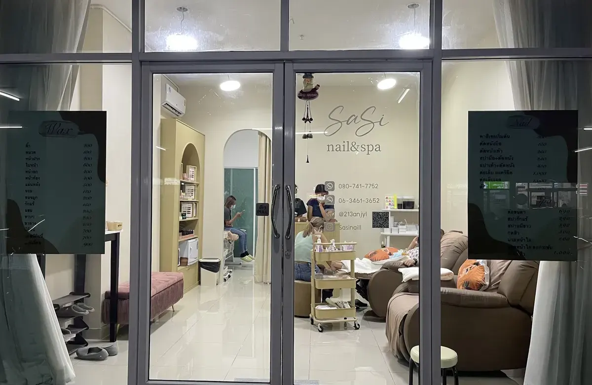 I'Sasi Nail & Spa (MRT Bangson)
