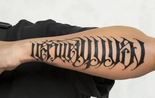 Klai Jakkawan Tattoo Studio 3