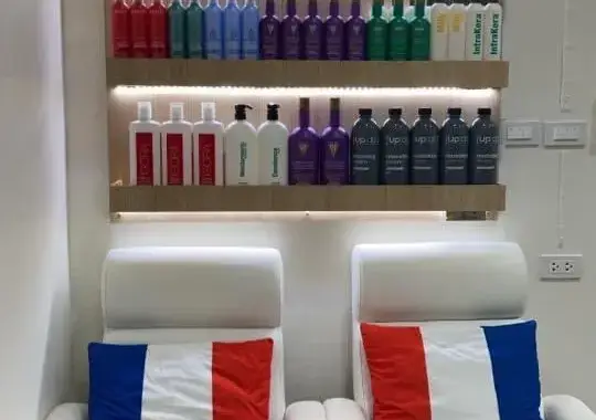 Moss Hair Studio 2