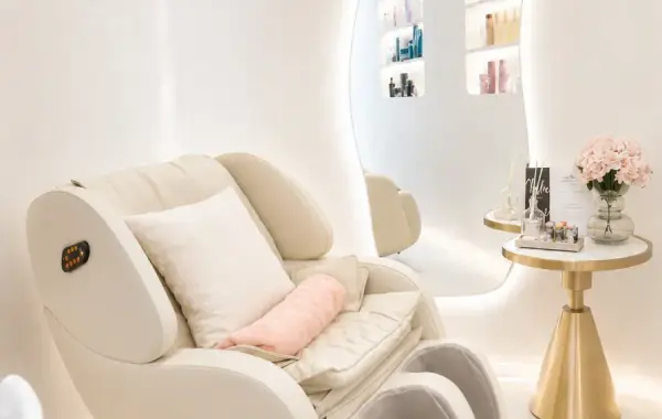 Myle Beauty Bar (MRT Samyan) 3