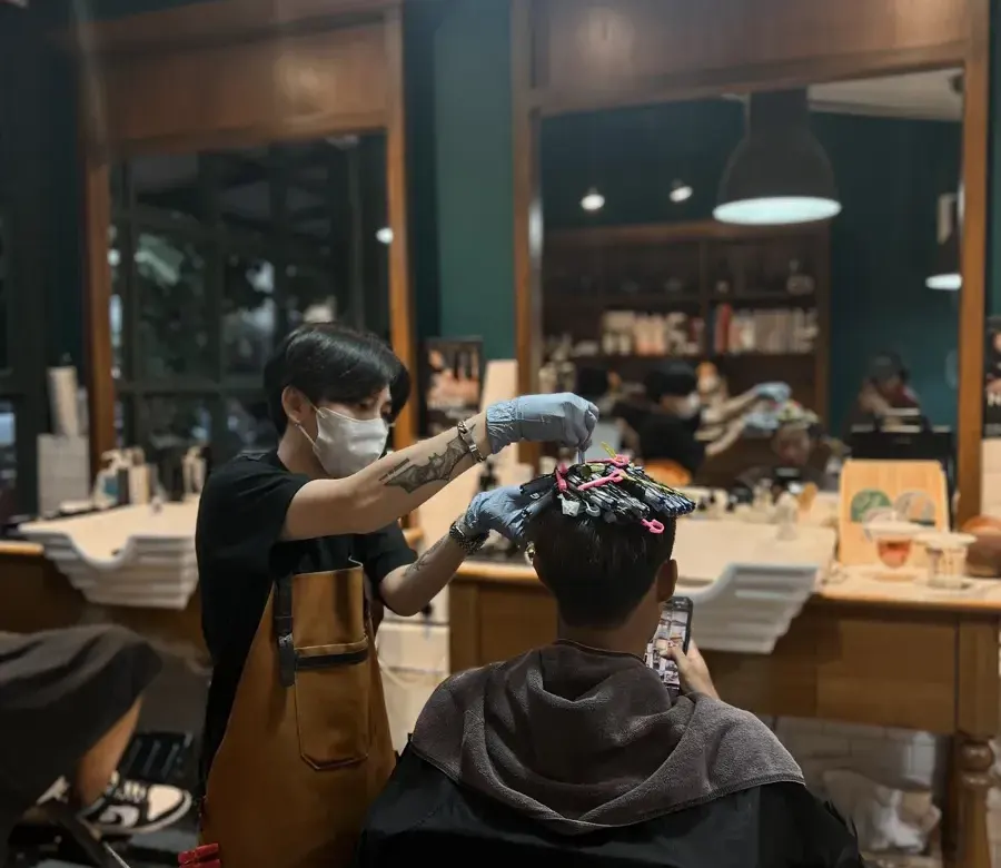 Salon Salon (Ekkamai 10)