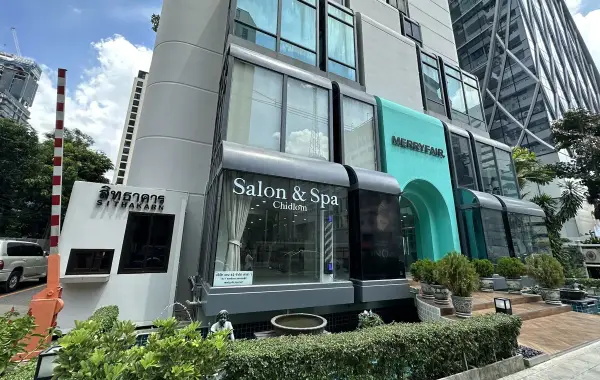 Salon & Spa Chidlom 2